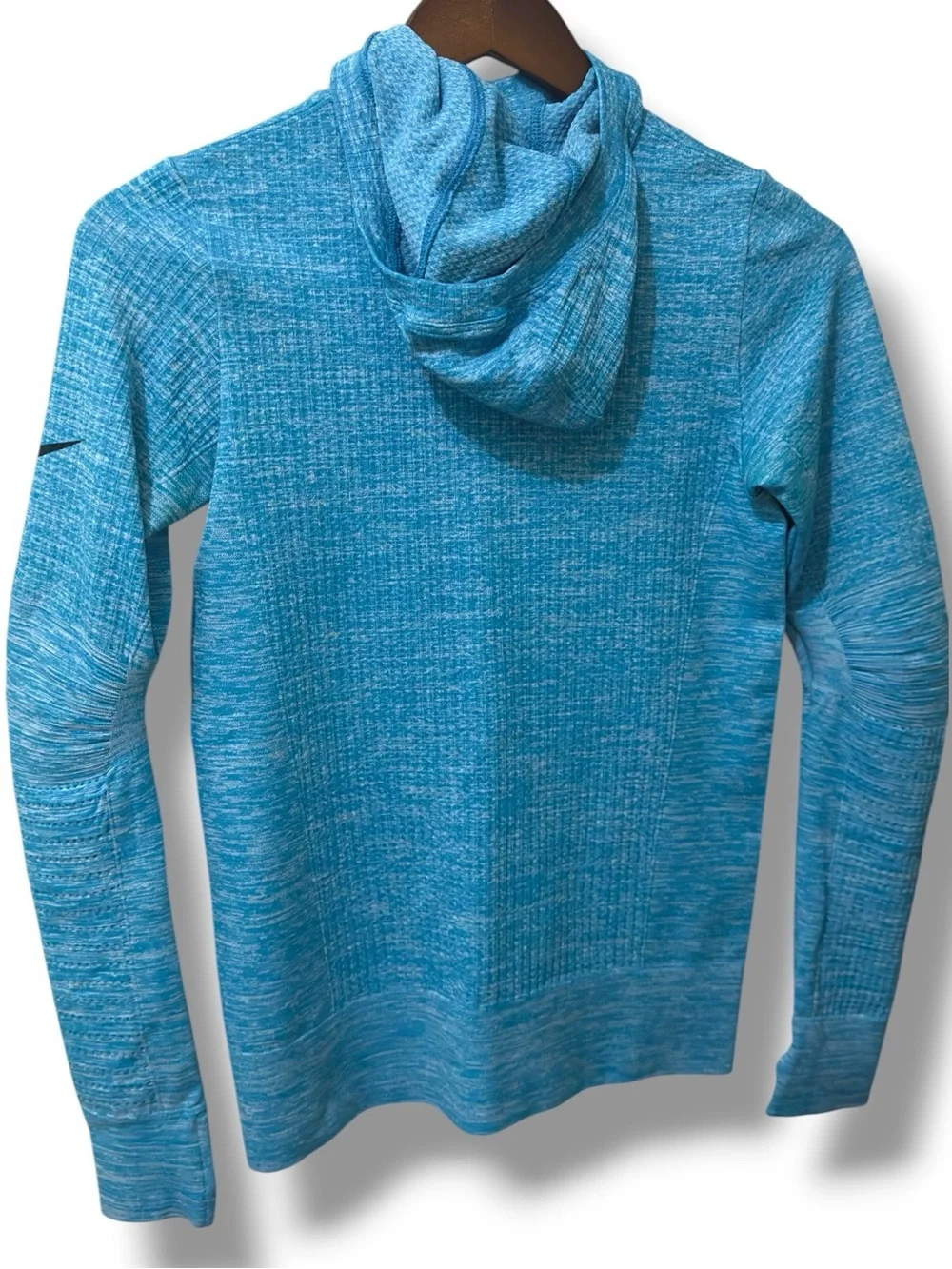 Nike Pro | NWOT Turkey Women’s Blue Lightweight Hooded Performance Sweater (S)